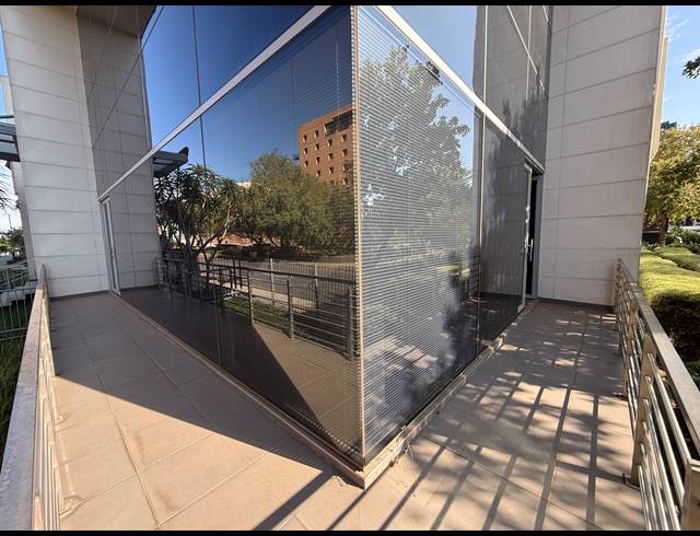 251M² OFFICE TO LET IN ROSEBANK